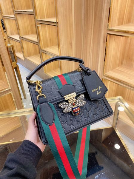 2021 womens luxury designers leather bags tote for women messenger bag casual shoulder handbag -g3151, Red;black
2021 womens luxury designers leather bags tote for women messenger bag casual shoulder handbag -g3151, Red;black