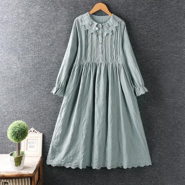 casual dresses autumn long sleeve midi dress women embroidery flower, Black;gray
casual dresses autumn long sleeve midi dress women embroidery flower, Black;gray