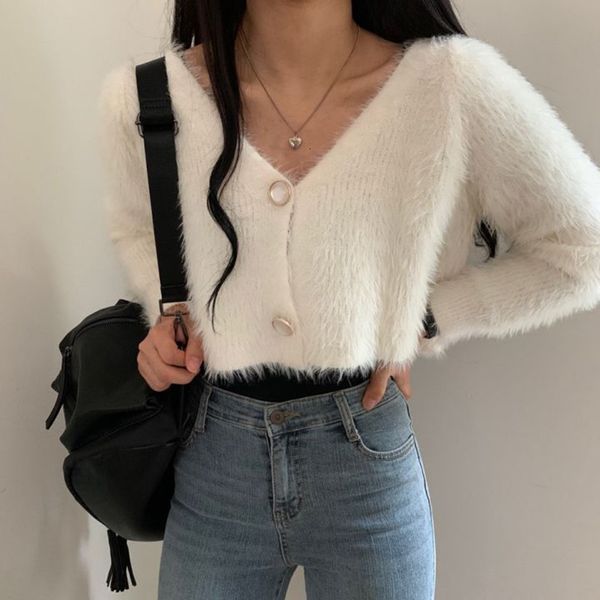 2021 women furry short cardigan new spring autumn v neck single-breasted sweater woman button up long sleeve crop em7s, White;black
2021 women furry short cardigan new spring autumn v neck single-breasted sweater woman button up long sleeve crop em7s, White;black