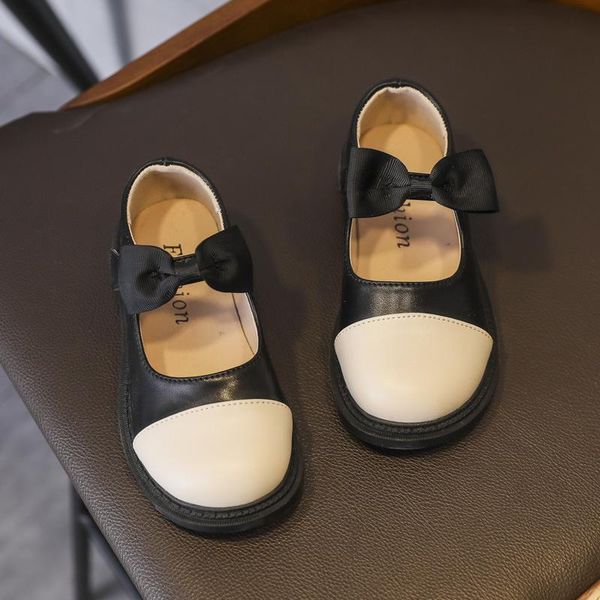 flat shoes kids single girls' leather 2021 autumn children' soft sole bow shallow mouth cute princess fashion 26-36, Black;grey
flat shoes kids single girls' leather 2021 autumn children' soft sole bow shallow mouth cute princess fashion 26-36, Black;grey