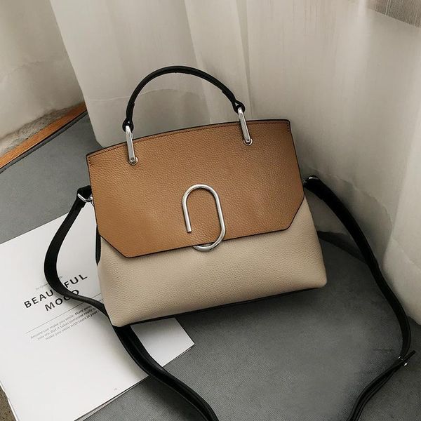 leather women's bag new 2021 versatile large bag fashion small shoulder hand fashion
leather women's bag new 2021 versatile large bag fashion small shoulder hand fashion