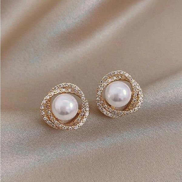 dangle & chandelier 1 pair faux pearl rhinestone decor stud earrings for woman 2021 fashion simple jewelry gift, Silver
dangle & chandelier 1 pair faux pearl rhinestone decor stud earrings for woman 2021 fashion simple jewelry gift, Silver