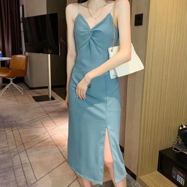 casual dresses suspenders for women's v-neck solid color split fork fashion dress comfortable summer, Black;gray
casual dresses suspenders for women's v-neck solid color split fork fashion dress comfortable summer, Black;gray