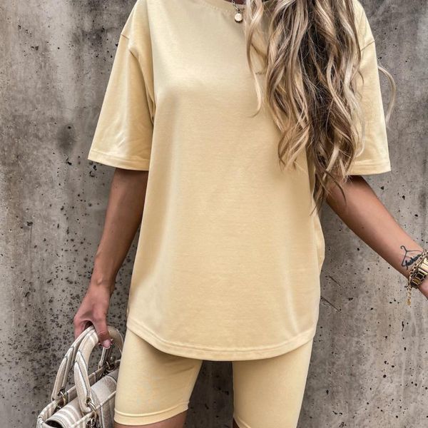women's tracksuits casual solid outfits two piece suit home loose t shirts sports short pants bicycle summer 2021, Gray
women's tracksuits casual solid outfits two piece suit home loose t shirts sports short pants bicycle summer 2021, Gray