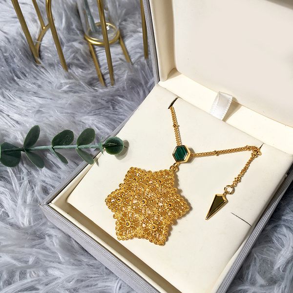 2021 fashion gold plated copper jewelry retro hollow necklaces hexagonal flower plate shell necklace jewelry women fashion necklaces, Silver
2021 fashion gold plated copper jewelry retro hollow necklaces hexagonal flower plate shell necklace jewelry women fashion necklaces, Silver