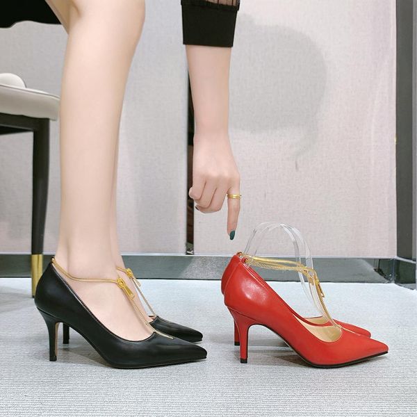 2021 women's solid-colored bombs new fall pointed to the shallow mouth stiletto high heels 7.5cm office shoes tkgo, Black
2021 women's solid-colored bombs new fall pointed to the shallow mouth stiletto high heels 7.5cm office shoes tkgo, Black