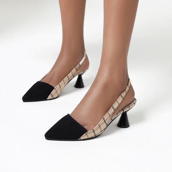 dress shoes party elegant women's pump high heels mid heel pointed toe fish mouth women plus size 43, Black
dress shoes party elegant women's pump high heels mid heel pointed toe fish mouth women plus size 43, Black