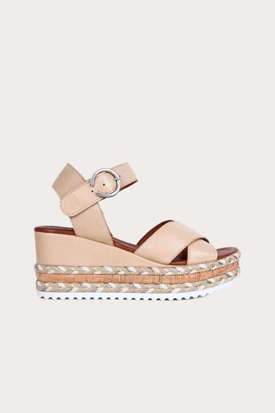 sandals bueno yellow outdoor leather women 's wedges, Black
sandals bueno yellow outdoor leather women 's wedges, Black