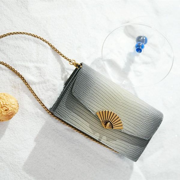 evening bags 2021 fashion retro lizard pattern head layer leather small square bag fan-shaped lock shoulder messenger petit sac femme
evening bags 2021 fashion retro lizard pattern head layer leather small square bag fan-shaped lock shoulder messenger petit sac femme