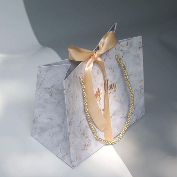 gift wrap creative gray marble bag christmas/wedding/baby shower/birthday party packaging box
gift wrap creative gray marble bag christmas/wedding/baby shower/birthday party packaging box