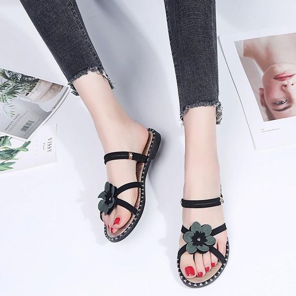 slippers plus size sandals for women flat sole pineapple lace beach shoes slip resistant 35-40, Black
slippers plus size sandals for women flat sole pineapple lace beach shoes slip resistant 35-40, Black