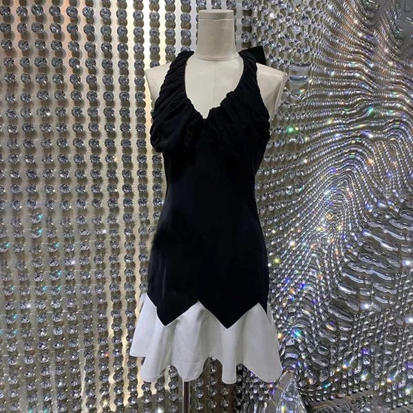 deat women black careful bow open back halter dress sleeveless high waist fashion spring summer 11b327 210709, Black;gray
deat women black careful bow open back halter dress sleeveless high waist fashion spring summer 11b327 210709, Black;gray