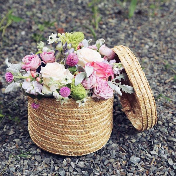 handmade rattan flower pot plant basket straw woven snack storage box deskstorage basket with lid sundries organizer
handmade rattan flower pot plant basket straw woven snack storage box deskstorage basket with lid sundries organizer