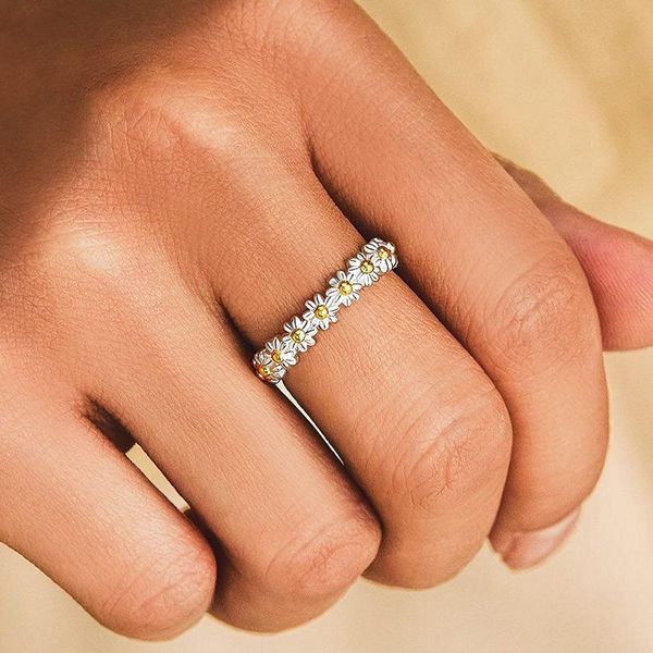 cluster rings sweet little daisy ring for women lovely adjustable fashion jewelry girl gift, Golden;silver
cluster rings sweet little daisy ring for women lovely adjustable fashion jewelry girl gift, Golden;silver