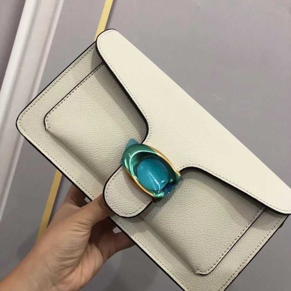 tabby tianwangsao kunling same style bag storage bags factory outlet shoulder versatile luxury hileng
tabby tianwangsao kunling same style bag storage bags factory outlet shoulder versatile luxury hileng