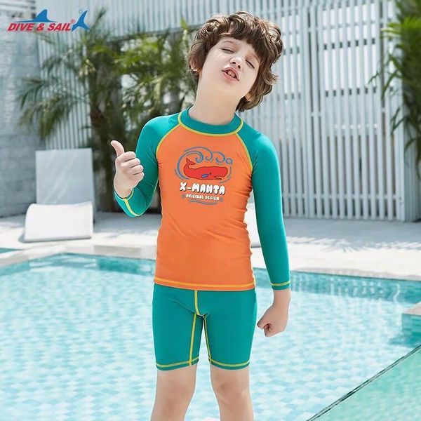 one-piece suits children's swimwear swimsuit sunscreen boy quick drying diving suit children kids swimming long sleeve shirt trunk
one-piece suits children's swimwear swimsuit sunscreen boy quick drying diving suit children kids swimming long sleeve shirt trunk