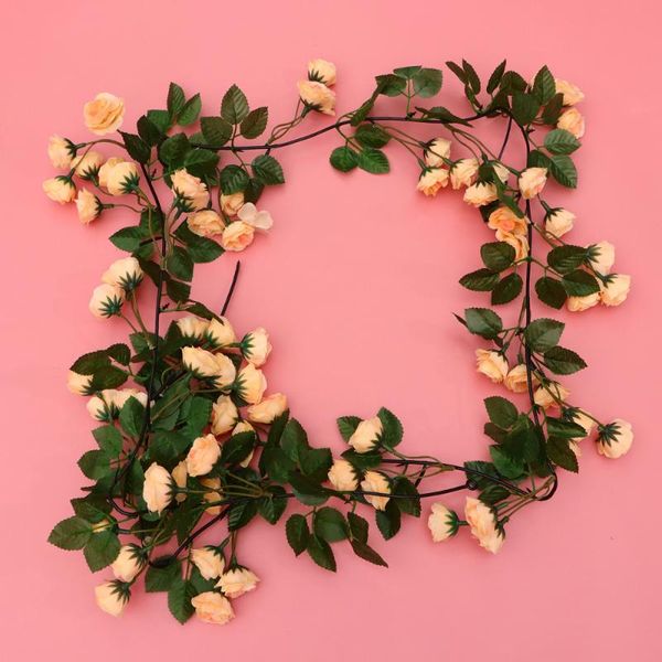 1pc 1.8m simulated rose vine flower plant vine with 69 forks artificial plant flower for decoration (champagne)
1pc 1.8m simulated rose vine flower plant vine with 69 forks artificial plant flower for decoration (champagne)