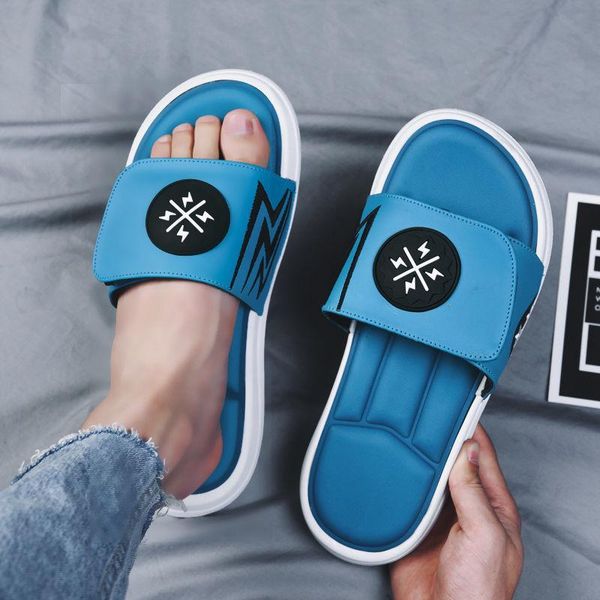 2021 korean flip-up summer ladies two-strap rubber slippers women's outer wear fashion flat-bottom sandals slippers veja, Black
2021 korean flip-up summer ladies two-strap rubber slippers women's outer wear fashion flat-bottom sandals slippers veja, Black