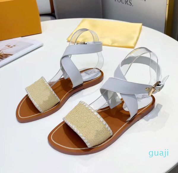 fashion luxurys designers women sandals slides sandal summer gladiator woman casual flat shoes ladies beach roman shoe 35-43 4092, Black
fashion luxurys designers women sandals slides sandal summer gladiator woman casual flat shoes ladies beach roman shoe 35-43 4092, Black
