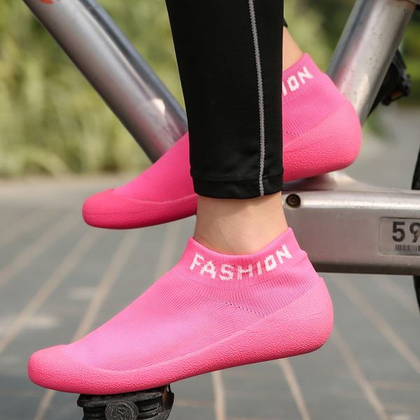 men running shoes comfortable breathable women yoga shoes outdoor non-slip sneakers luxury couple sports shoes
men running shoes comfortable breathable women yoga shoes outdoor non-slip sneakers luxury couple sports shoes