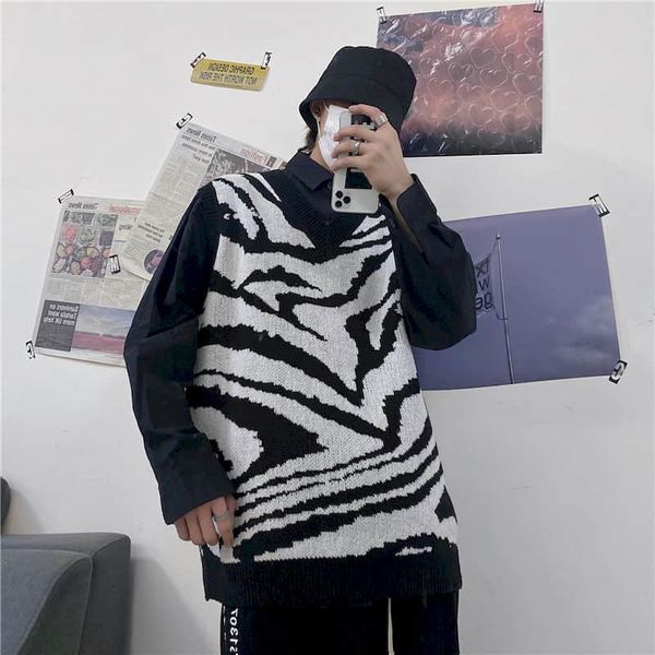 streetwear punk female trend ins hip-hop black and white street pattern zebra without sleeves sweater vest lc10, White;black
streetwear punk female trend ins hip-hop black and white street pattern zebra without sleeves sweater vest lc10, White;black