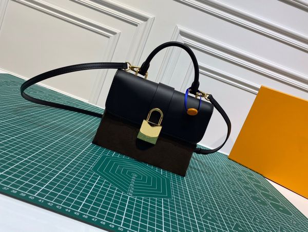 luxurys designers clutch bag fashion women chain locky bb totes bags ladies purse wallet shoulder handbags m44141
luxurys designers clutch bag fashion women chain locky bb totes bags ladies purse wallet shoulder handbags m44141