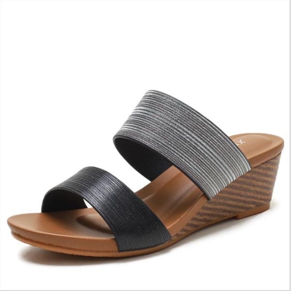 slippers sandals female summer fashion fairy style outer wear thick-soled high-heeled platform wedge-heeled women's shoes zz083, Black
slippers sandals female summer fashion fairy style outer wear thick-soled high-heeled platform wedge-heeled women's shoes zz083, Black