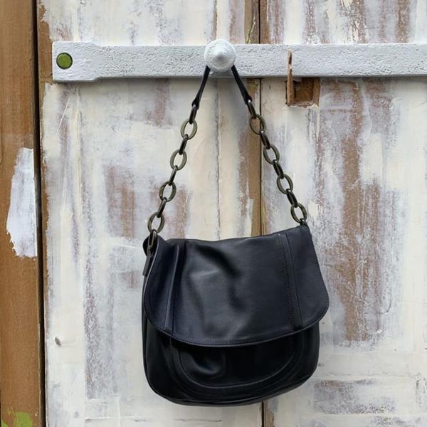 cross body vintage chain women shoulder bags large capacity black pu leather crossbody for female big handbag bolsa feminina totes
cross body vintage chain women shoulder bags large capacity black pu leather crossbody for female big handbag bolsa feminina totes