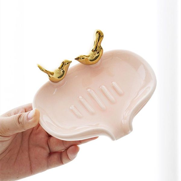 soap dishes ceramic drain box non-perforated tray for toilet white dish creative bird crafts bathroom supplies ornaments
soap dishes ceramic drain box non-perforated tray for toilet white dish creative bird crafts bathroom supplies ornaments