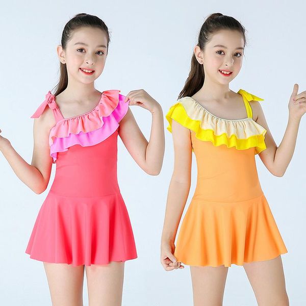two-piece suits 2021 children plus size swimwear girl one piece swimsuit off the shoulder cute sweet dress swimming suit holiday beach wear
two-piece suits 2021 children plus size swimwear girl one piece swimsuit off the shoulder cute sweet dress swimming suit holiday beach wear