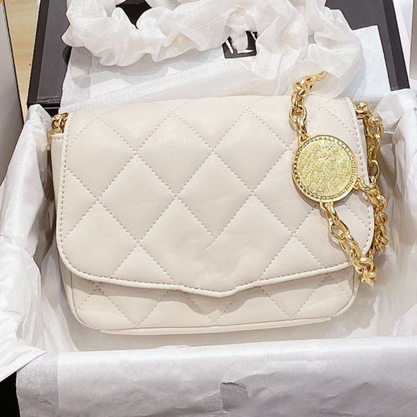sheepskin handbags 2020 autumn winter new womens shoulder bag gold coin badge bag 4 color with gift box ing, Red;black
sheepskin handbags 2020 autumn winter new womens shoulder bag gold coin badge bag 4 color with gift box ing, Red;black