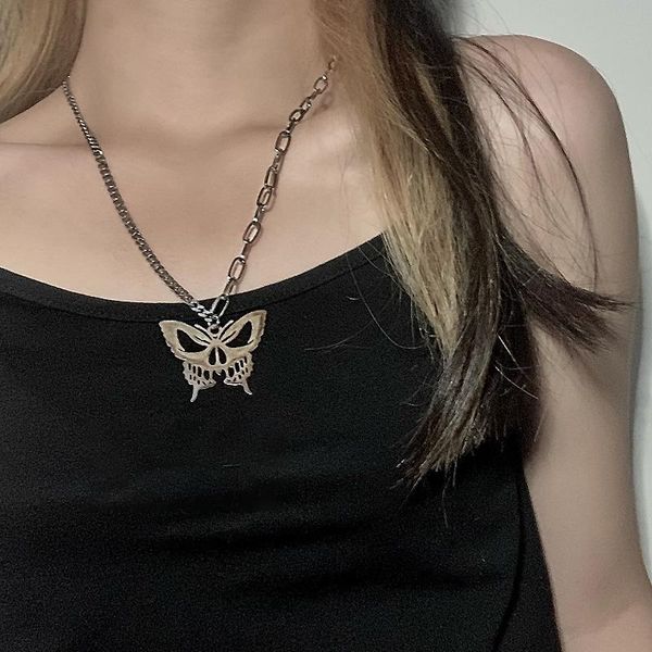 chains punk butterfly necklace for women pendant hollow asymmetry choker creative mask hip hop jewelry 2021 fashion trendy, Silver
chains punk butterfly necklace for women pendant hollow asymmetry choker creative mask hip hop jewelry 2021 fashion trendy, Silver
