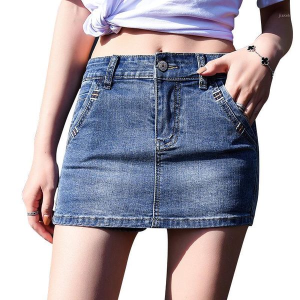 the new korean version of the spring/summer 2019 denim skirt shows a slim figure with two blings-proof versatile skirts1, Blue 
the new korean version of the spring/summer 2019 denim skirt shows a slim figure with two blings-proof versatile skirts1, Blue