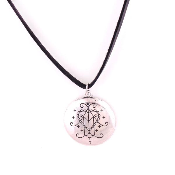pendant necklaces leather rope chain love heart shape with beautiful stars couple good choose provide drop zinc alloy, Silver
pendant necklaces leather rope chain love heart shape with beautiful stars couple good choose provide drop zinc alloy, Silver