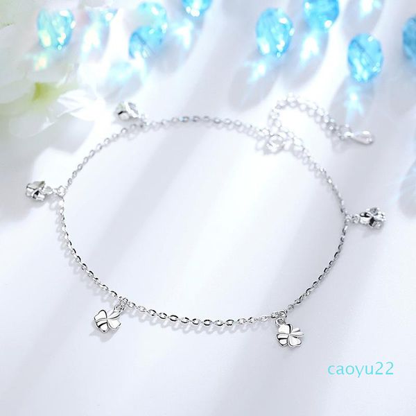 Hot Sale European and American fashion Silver Anklet Simple accessories Fine jewelry Suitable for Social gathering party sweet Four-leaf, Red;blue
Hot Sale European and American fashion Silver Anklet Simple accessories Fine jewelry Suitable for Social gathering party sweet Four-leaf, Red;blue