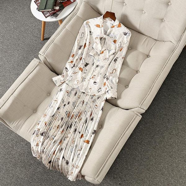 two piece dress women elegant bow collar shirts and long skirt sets spring summer 2021 cute cats print satin outfits, White
two piece dress women elegant bow collar shirts and long skirt sets spring summer 2021 cute cats print satin outfits, White