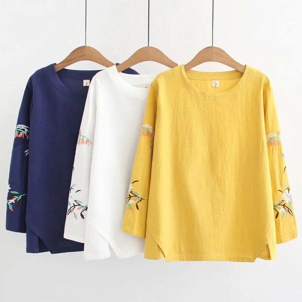 women's t-shirt embroidery vintage t shirt 2021 spring cotton long sleeve plus size women clothing round neck roupas femininas, White
women's t-shirt embroidery vintage t shirt 2021 spring cotton long sleeve plus size women clothing round neck roupas femininas, White