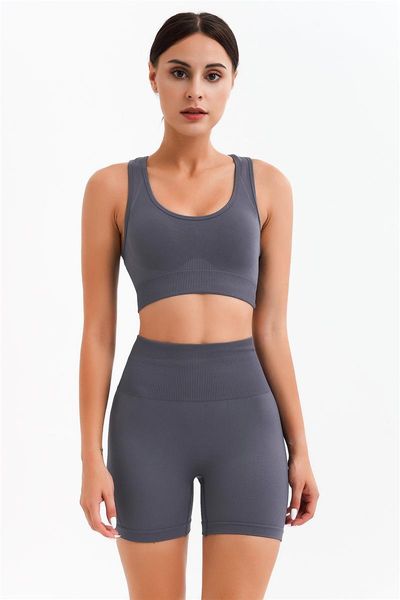 yoga outfit seamless set fitness sport suits sportswear gym short sleeve crop high waist shorts workout clothes for women
yoga outfit seamless set fitness sport suits sportswear gym short sleeve crop high waist shorts workout clothes for women
