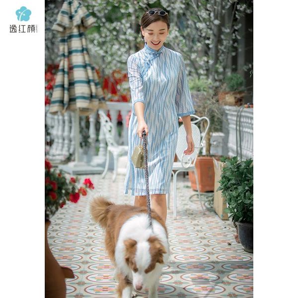 ethnic clothing fireworks summer short-sleeved white cheongsam contracted fashion temperament brief paragraph cultivate morality, Red
ethnic clothing fireworks summer short-sleeved white cheongsam contracted fashion temperament brief paragraph cultivate morality, Red