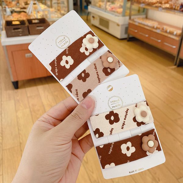 new korean fashion female hairpins headdress for sweet girl cute milk tea color flowers fabric bb clip hair accessories, Slivery;white
new korean fashion female hairpins headdress for sweet girl cute milk tea color flowers fabric bb clip hair accessories, Slivery;white