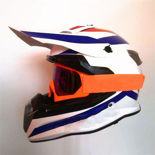 2021 motorcycle full helmet export road running full-covered racing helmet professional warm dual lens helmet
2021 motorcycle full helmet export road running full-covered racing helmet professional warm dual lens helmet