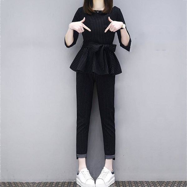 2021 new fashion spring women clothing two piece set female + pants suit sets ensemble femme vintage slim striped tracksuit 931yjb, Gray
2021 new fashion spring women clothing two piece set female + pants suit sets ensemble femme vintage slim striped tracksuit 931yjb, Gray