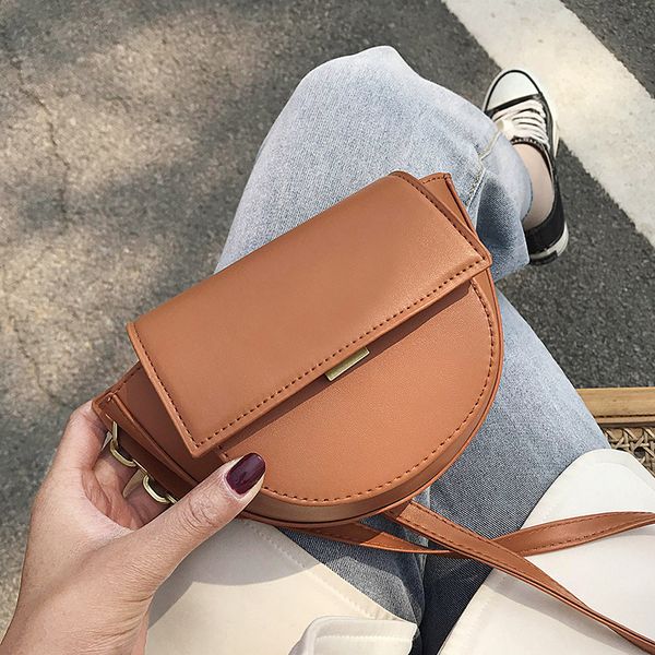 evening bag texture small foreign style women's 2021 fashion korean versatile messenger saddle
evening bag texture small foreign style women's 2021 fashion korean versatile messenger saddle