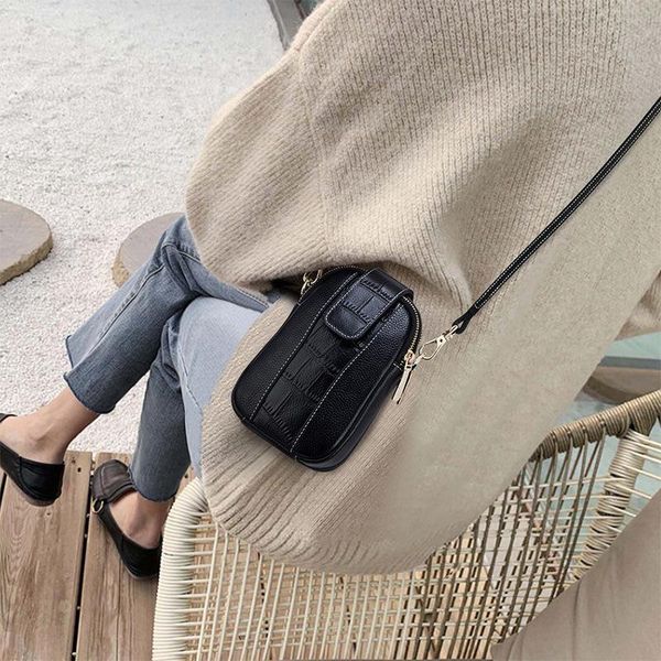 evening bags women's bag 2021 leather shoulder fashion versatile messenger designer small square
evening bags women's bag 2021 leather shoulder fashion versatile messenger designer small square