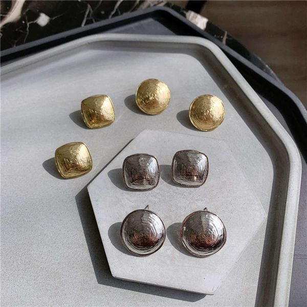 hbp fashion cool style simple and fashionable, versatile, small metal buttons, round square, korean earrings, female, Silver
hbp fashion cool style simple and fashionable, versatile, small metal buttons, round square, korean earrings, female, Silver
