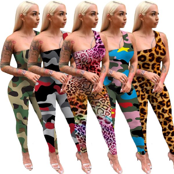 women jumpsuits summer backless rompers ladies mid waist sleeveless jumpsuit female skinny hip lift sports romper lx, Black;white
women jumpsuits summer backless rompers ladies mid waist sleeveless jumpsuit female skinny hip lift sports romper lx, Black;white