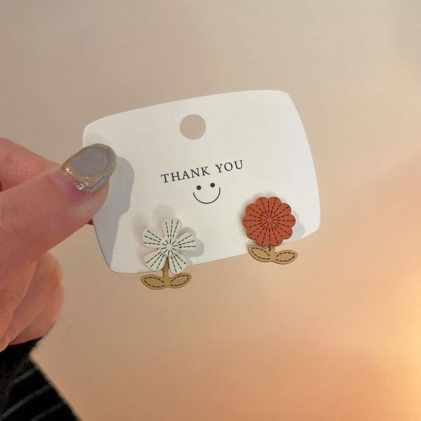stud fashion asymmetric flower earrings japanese and korean style small sweet simple fresh women's, Golden;silver
stud fashion asymmetric flower earrings japanese and korean style small sweet simple fresh women's, Golden;silver