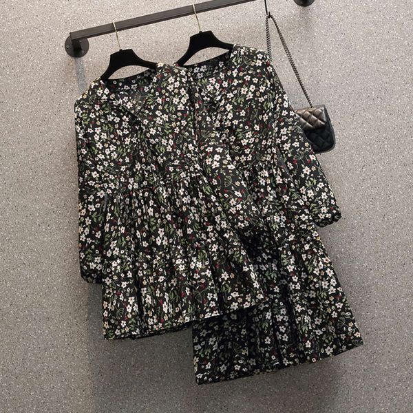 large size women's new fat sister chiffon mid long cut flower cover meat age reducing fashion dress in spring of 2021, Black;gray
large size women's new fat sister chiffon mid long cut flower cover meat age reducing fashion dress in spring of 2021, Black;gray