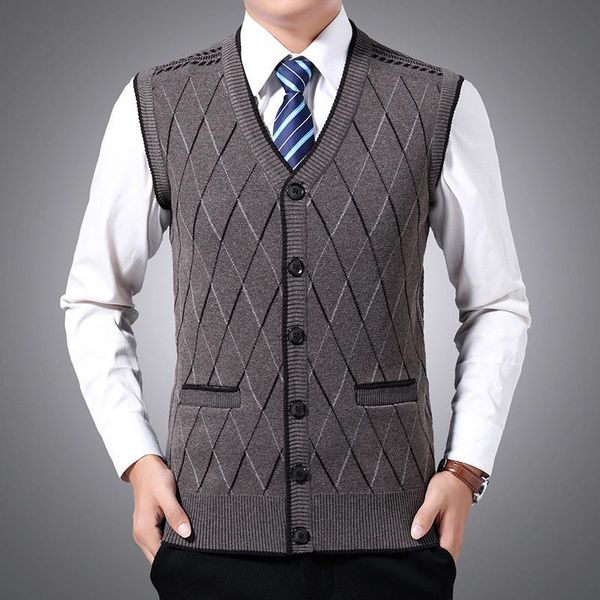 men's vests 2021 fashion brand sweaters men pullovers vest sleeveless slim fit jumpers knitwear autumn korean style casual clothing mal, Black;white
men's vests 2021 fashion brand sweaters men pullovers vest sleeveless slim fit jumpers knitwear autumn korean style casual clothing mal, Black;white