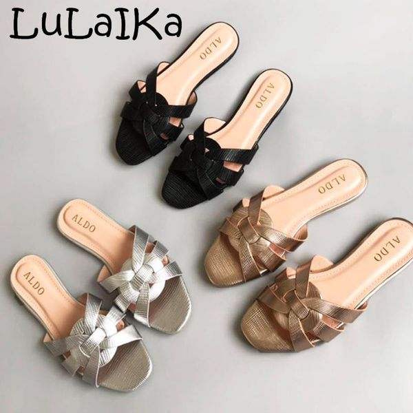 slippers lulaika 2021 summer ladies fashion outer wear round head comfortable display thin non-slip beach casual wild flat, Black
slippers lulaika 2021 summer ladies fashion outer wear round head comfortable display thin non-slip beach casual wild flat, Black